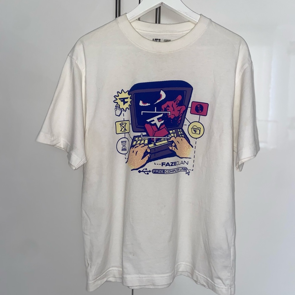 Uniqlo White Short Sleeve Tee Vibrant Graphic